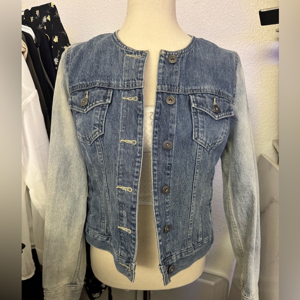 Denim Button-Up Women's Jacket